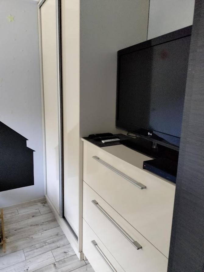 Nowoczesne Mieszkanie 63M2 Jastrzębie Zdrój Exteriör bild